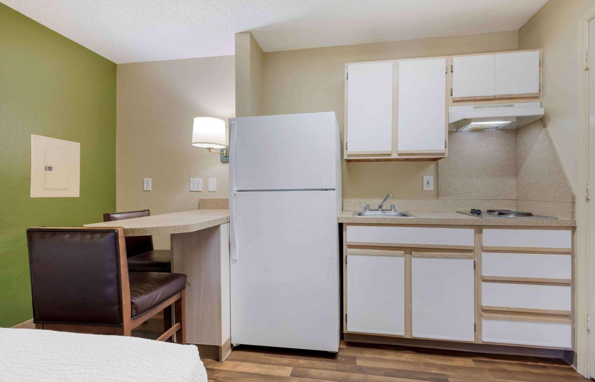 Extended Stay America Suites - Dallas - Las Colinas - Carnaby St Ървинг Екстериор снимка