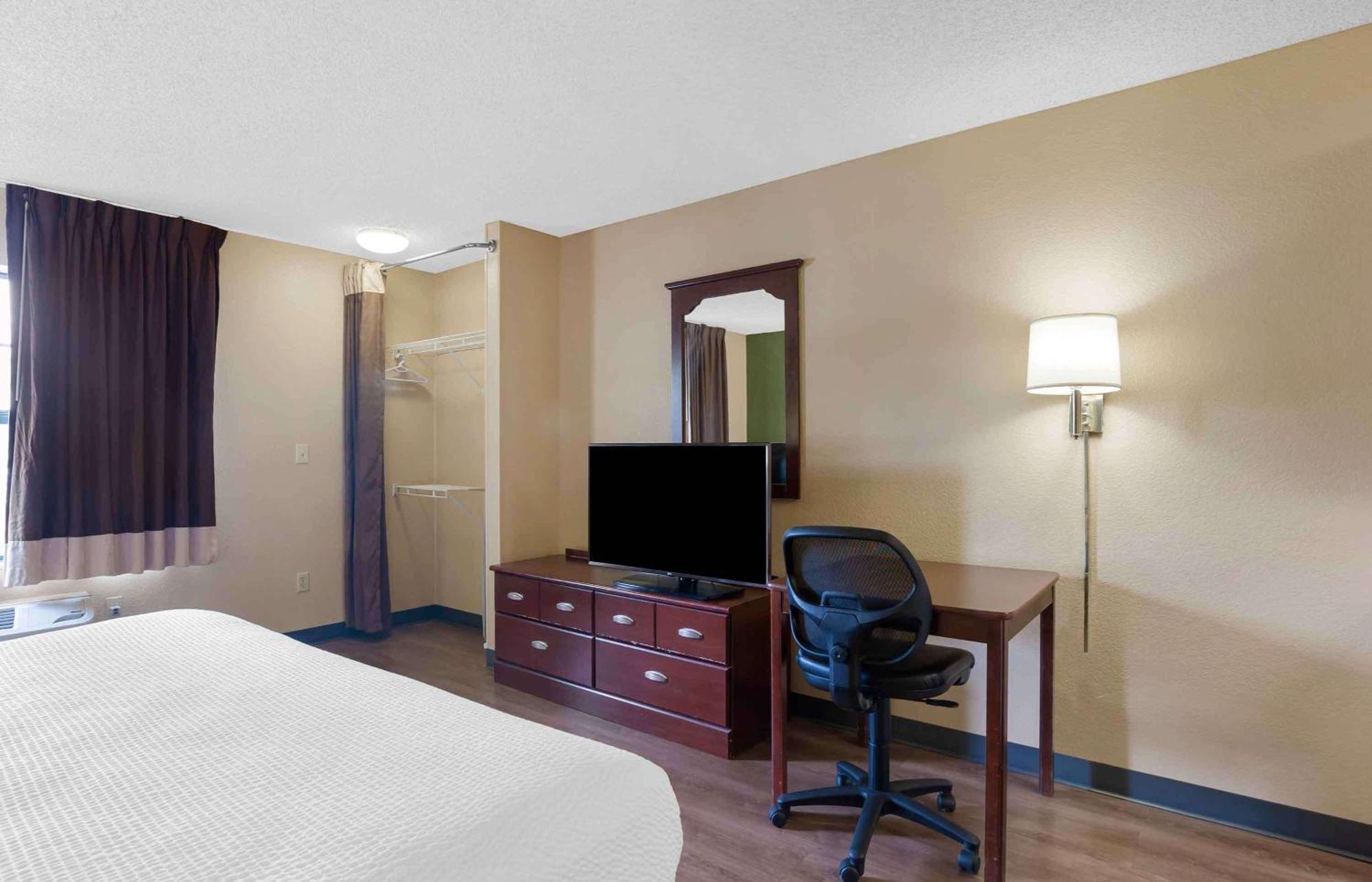 Extended Stay America Suites - Dallas - Las Colinas - Carnaby St Ървинг Екстериор снимка