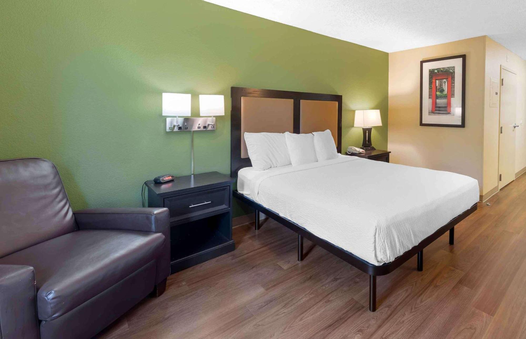 Extended Stay America Suites - Dallas - Las Colinas - Carnaby St Ървинг Екстериор снимка