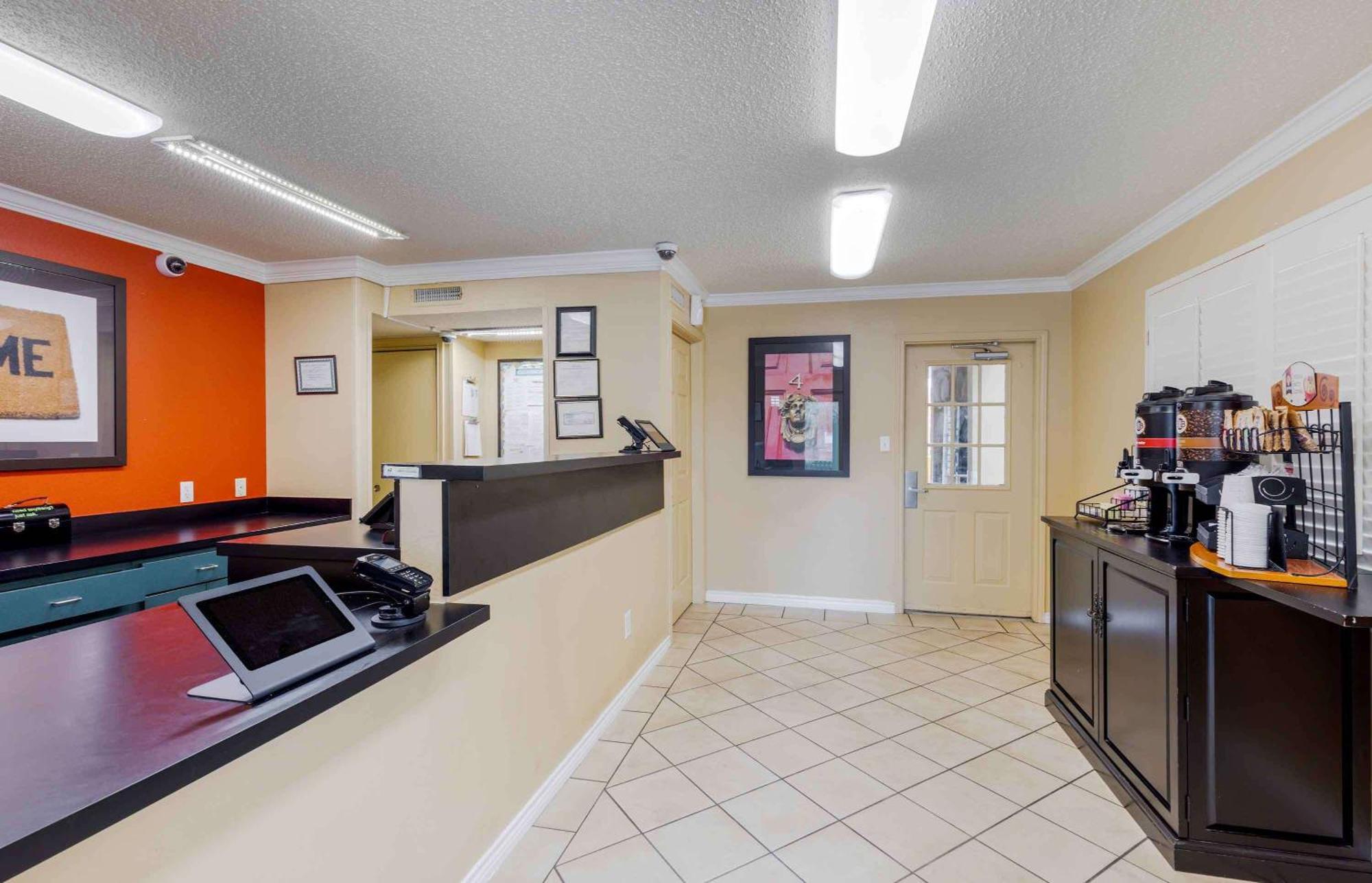 Extended Stay America Suites - Dallas - Las Colinas - Carnaby St Ървинг Екстериор снимка